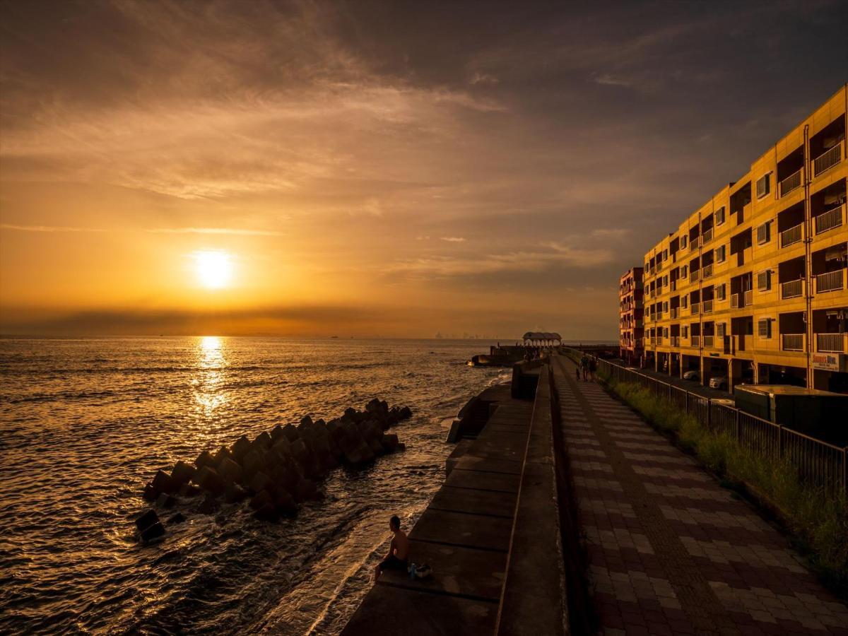 Hotel Sunset American Чатан Екстериор снимка
